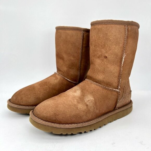 UGG Womens Classic Short 5825 Mid Calf Pull On Brown Winter Boots Size US 5 - Picture 1 of 12
